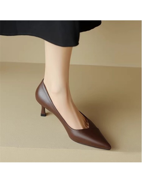 Autumn and winter new pointed short boots fine heel temperament sexy high heels Autumn and winter new pointed short boots fine heel temperament sexy high heels